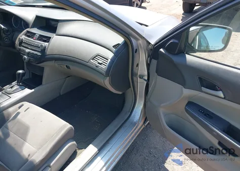 2009 Honda Accord 2.4 Lx from USA, damaged, VIN 1HGCP26379A017750